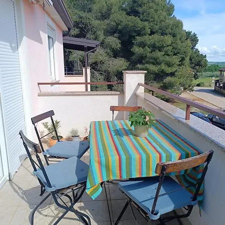 Tara Apartment Tar-Vabriga